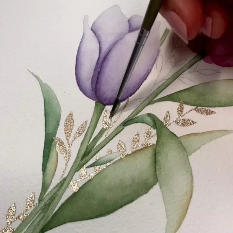 Intense metallic paint for vibrant creations 