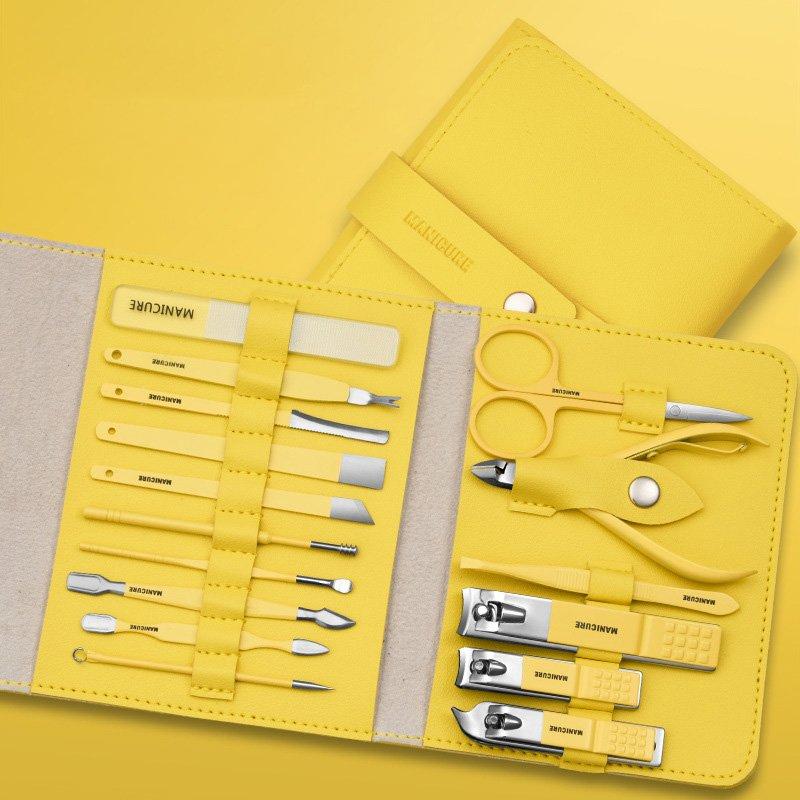 مجموعة كاملة من أدوات العناية بالأظافر والقدمين 